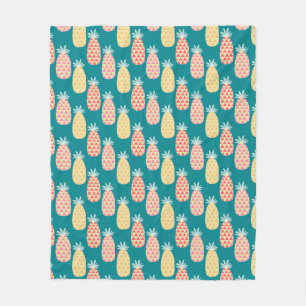 Pineapple Doodle Pattern Fleece Blanket