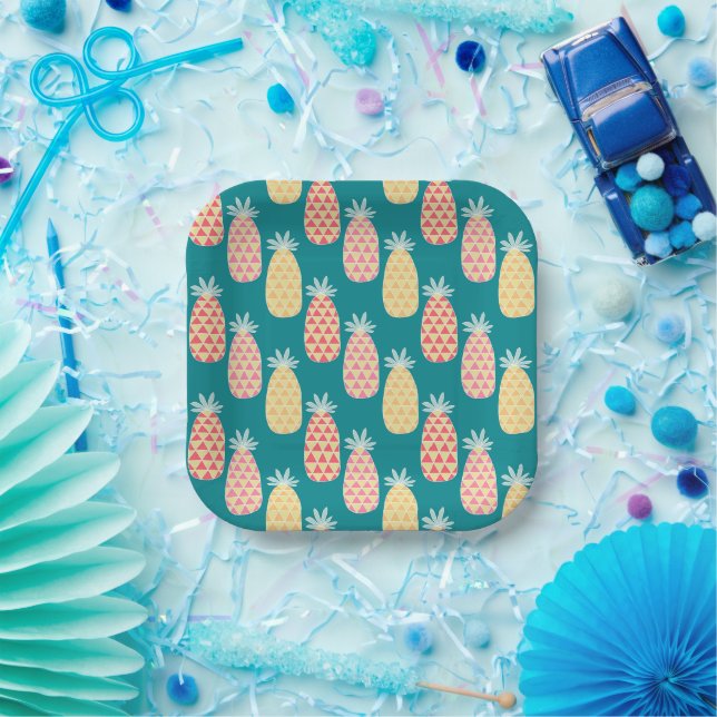 Pineapple Doodle Pattern Paper Plate (Party)