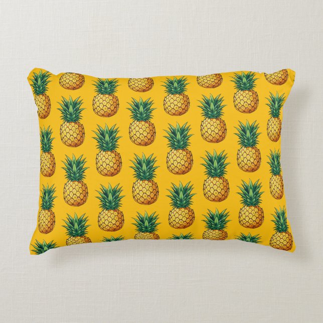 Pineapple fruit accent pillow (Front)
