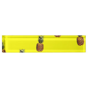 pineapple pattern nameplate