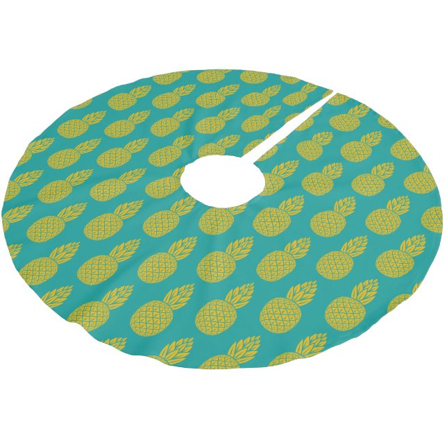 Pineapple Tropical Fruit Brushed Polyester Tree Skirt (Angled)