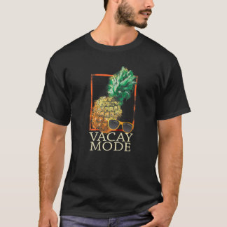 Pineapple Tropical Hawaiian Pineapple  Beach Hawai T-Shirt