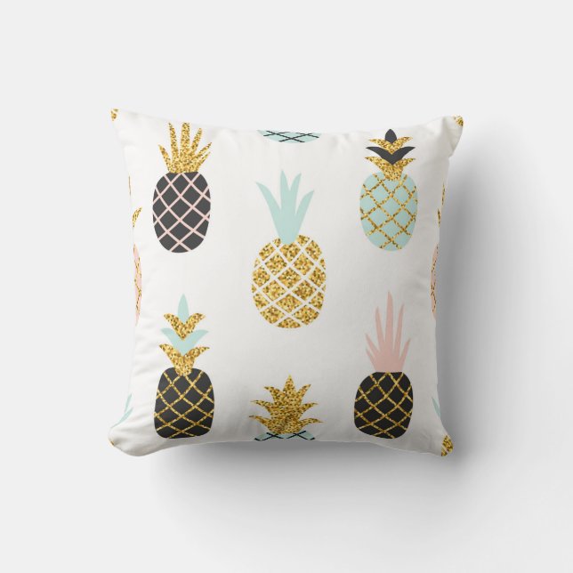Pineapple with gold glitter, creative pattern. throw pillow (Front)