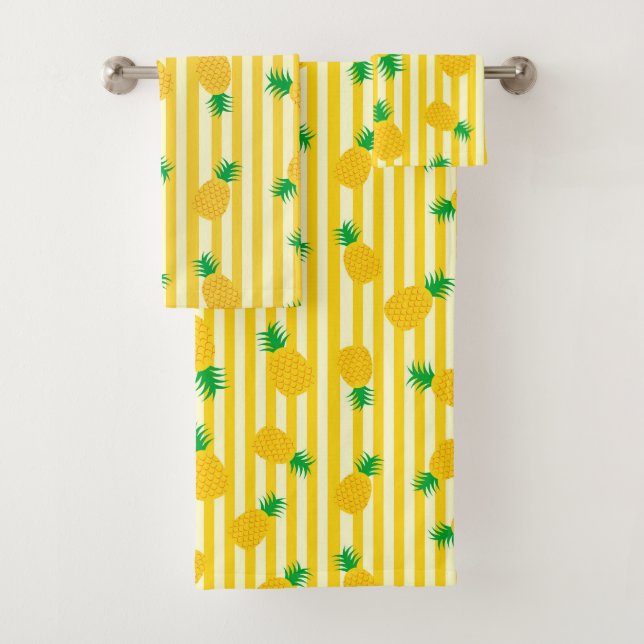 Pineapples Bath Towel Set (Insitu)