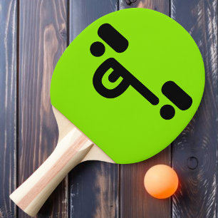 Ping Pong Raquette de ping-pong verte visage confus vilain