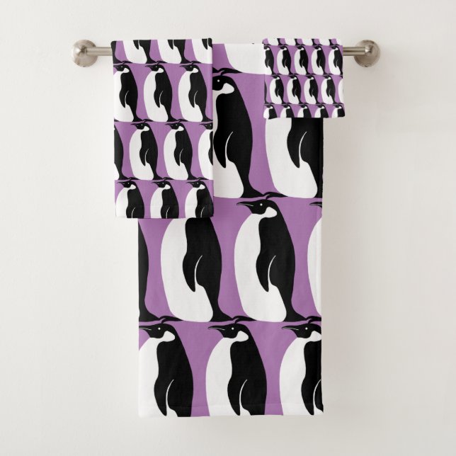 Pingouin Motif violet noir blanc (En situation)