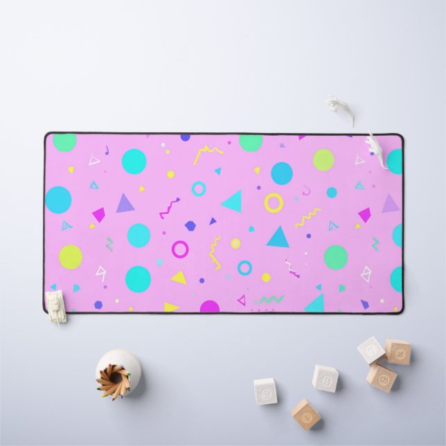 Pink 80s Memphis Geometric Pattern Desk Mat (Kids Table)