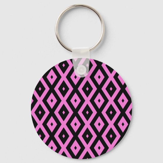 Pink and black diamond pattern keychain (Front)
