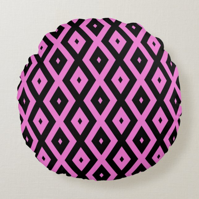 Pink and black diamond pattern round pillow (Front)
