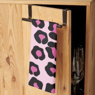 Pink and Black Leopard Print Pattern   Kitchen Towel