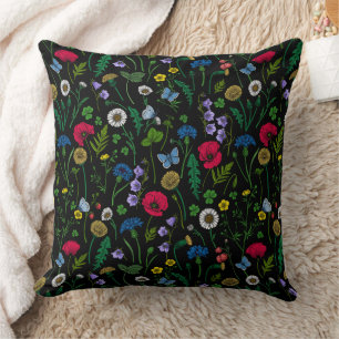 Pink and blue cornflowers, wild flowers on white t throw pillow