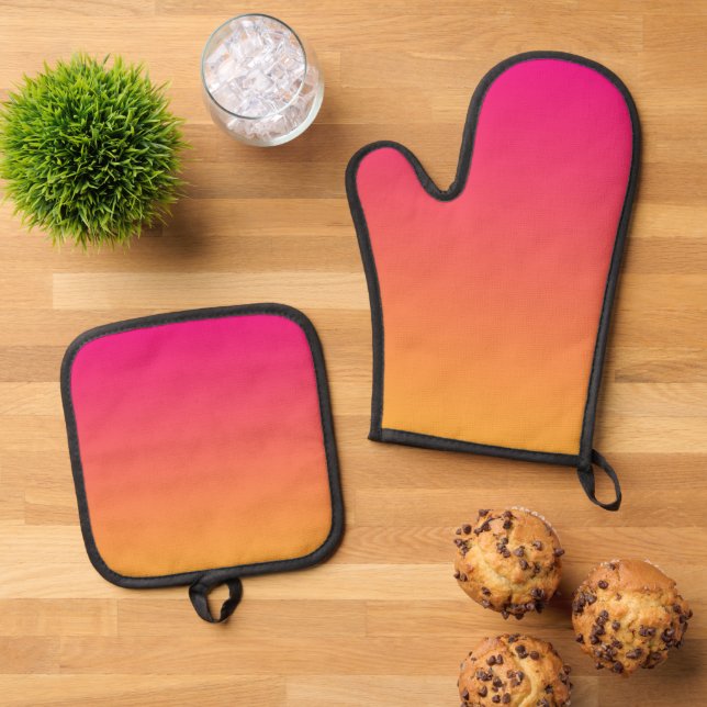 Pink and orange gradient oven mitt & pot holder set (Top Down)