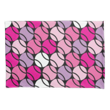 🎾 Pink and purple tennis balls