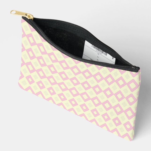 Pink and white diamond shapes on accessory pouch (Open)