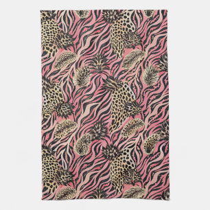 Pink Animal Print Fusion - Seamless Pattern Kitchen Towel