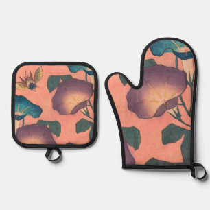 Pink Bee Flower Classic Hokusai Art Oven Mitt & Pot Holder Set