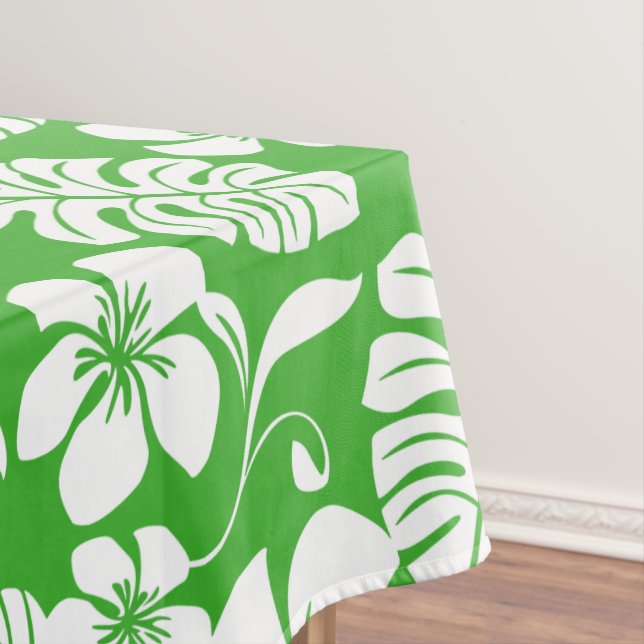 PINK BIKINI (GRASS GREEN) TABLECLOTH (In Situ)