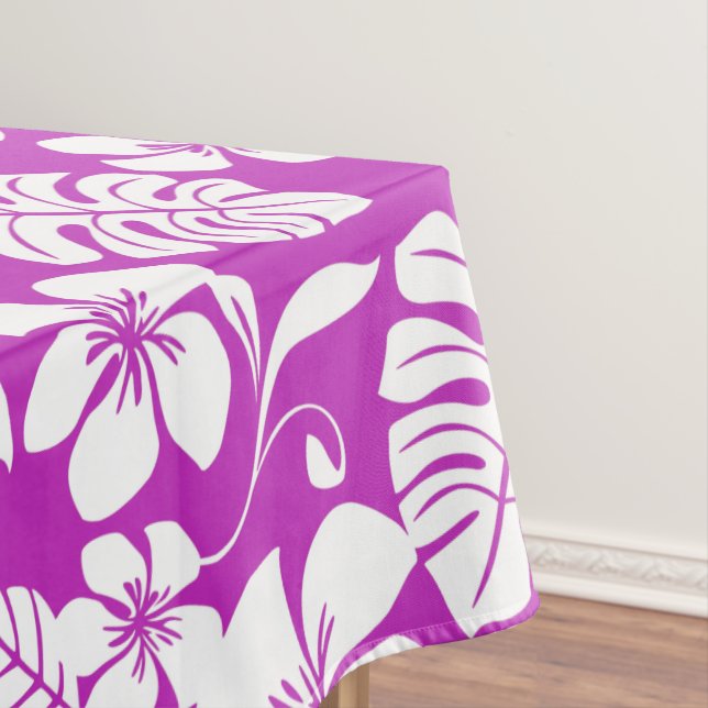 PINK BIKINI (RASPBERRY) TABLECLOTH (In Situ)