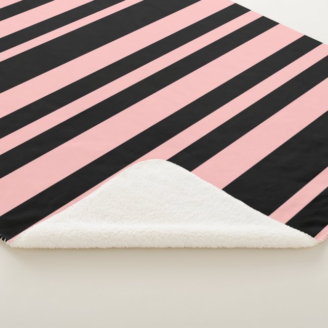 Pink & Black Sherpa Blanket (3/4)