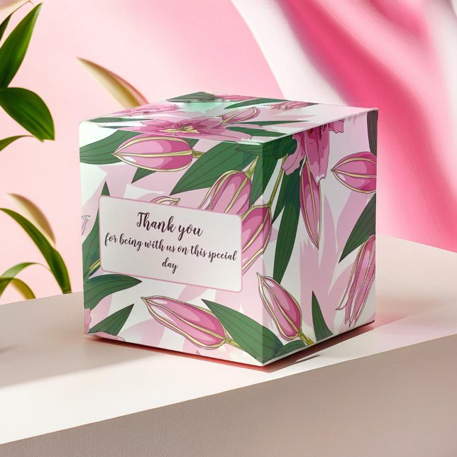 Pink Blooming Lily Thank you / Welcome Favor Box (Pink Blooming Lily Thank you / Welcome Favor Boxes)