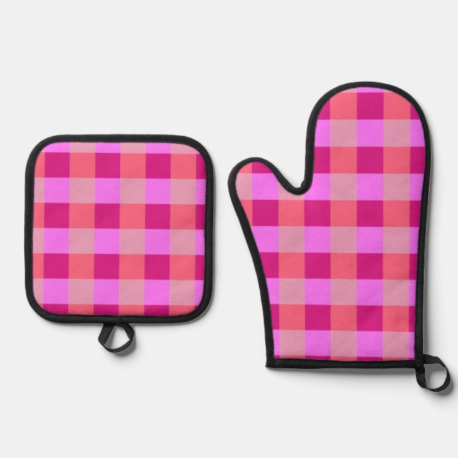Pink Buffalo Plaid Chequered Oven Mitt & Pot Holder Set (Front)
