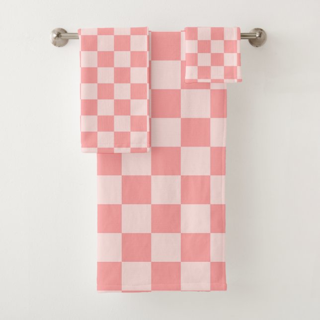 Pink Chequerboard Bath Towel Set (Insitu)