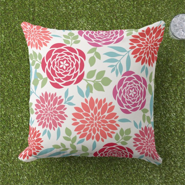 Pink Coral Colourful Summer Flowers Pattern Outdoor Pillow (Grass)