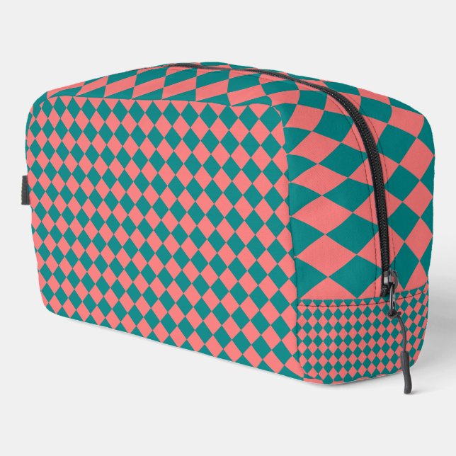 Pink Cyan Chequered Diamond Pattern Toiletry Bag (Right Corner)