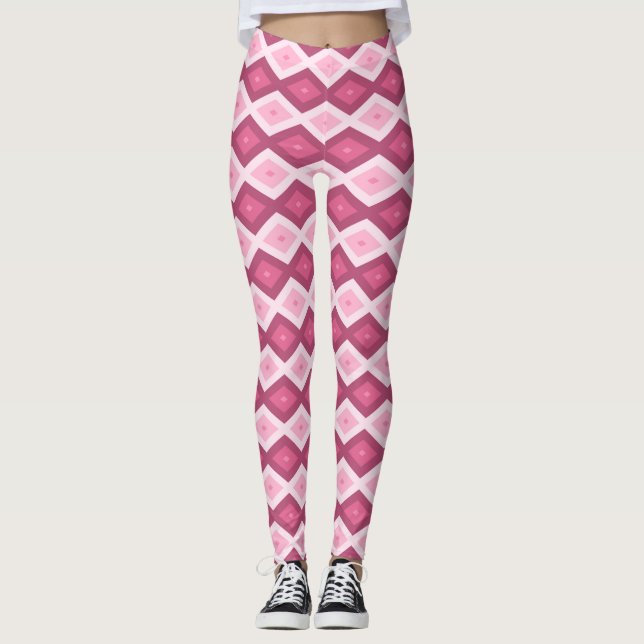 Pink diamond pattern leggings (Front)