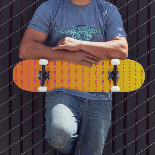 Pink Eye skateboard (Outdoor 3)