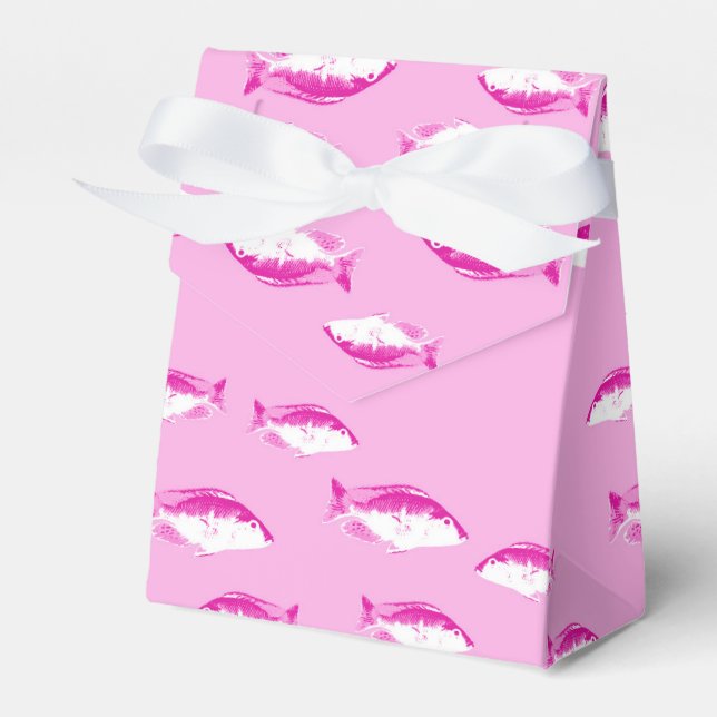 Pink fish favor box (Front Side)