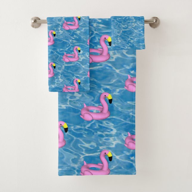 Pink flamingo pool toy bath towel set (Insitu)
