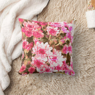 Pink Floral Bloom Pattern – Soft Botanical Design Throw Pillow