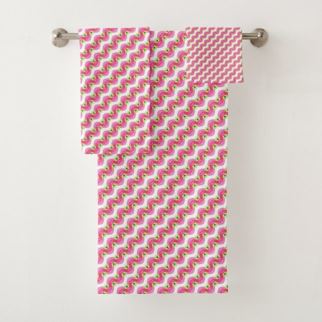 Pink floral pattern bath towel set (Insitu)