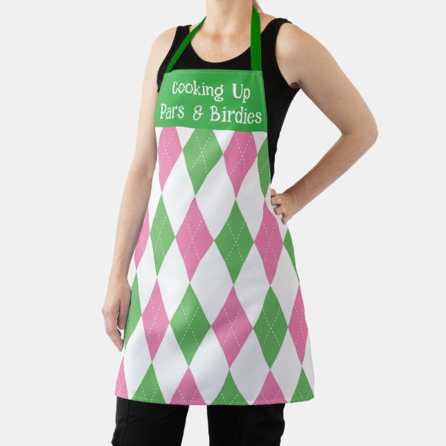 Pink & Green Argyle Golf Apron – Custom Text (Insitu)