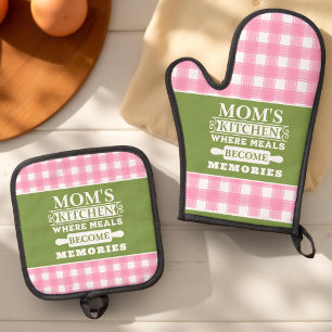 Pink Green Gingham Mom's Meals Become Memories Oven Mitt & Pot Holder Set