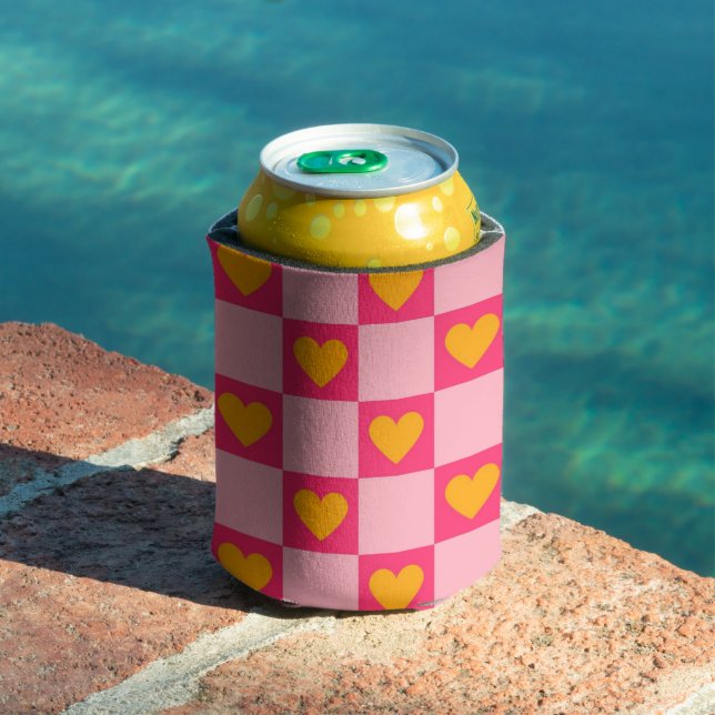 Pink Heart Chequerboard Retro Checks  Can Cooler (In Situ Pool)
