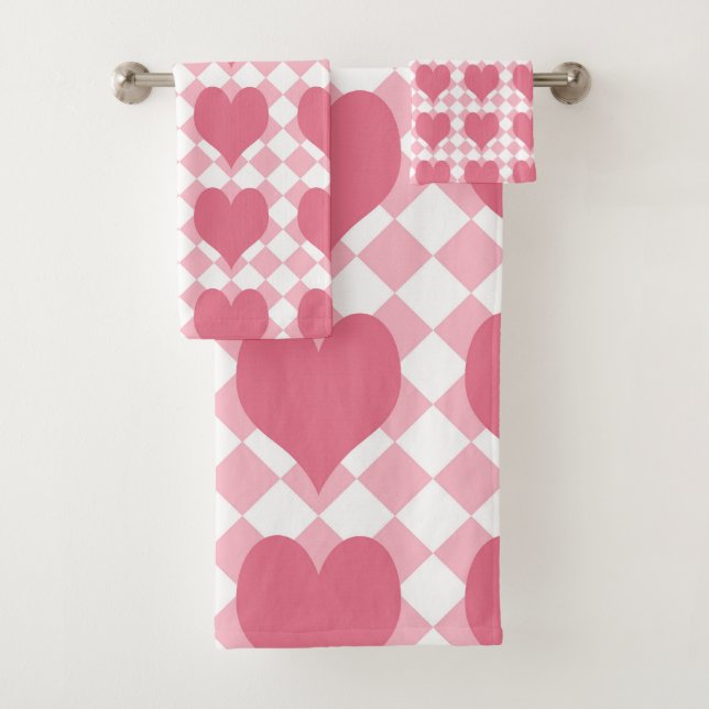 Pink Hearts Bath Towel Set (Insitu)