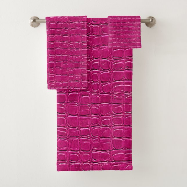 Pink leather effect pattern bath towel set (Insitu)