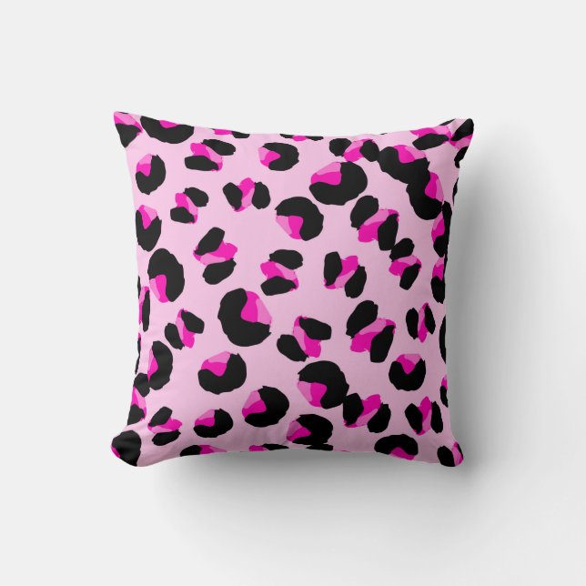 Pink leopard. Animal skin pattern. Leopard. Panthe Throw Pillow (Front)