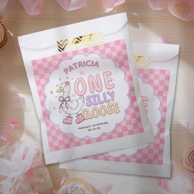 Pink One Silly Goose-Girl First Birthday Favour Bag (Pink One Silly Goose-Girl first birthday favor bags.)