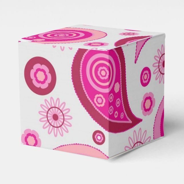 Pink Paisley Pattern Favor Box (Front Side)