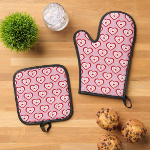 Pink Red Hearts Pattern Oven Mitt & Pot Holder Set