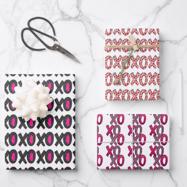 Pink & Red Personalized Wrapping Paper Sheets (Front)