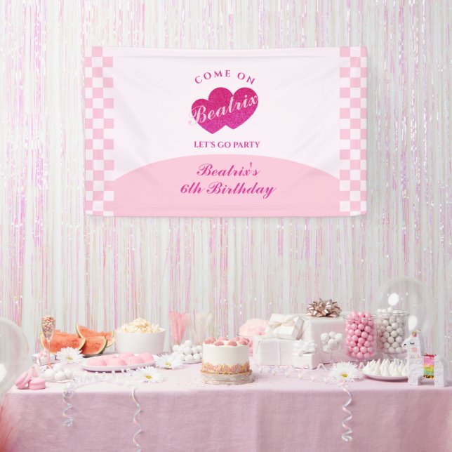 Pink Retro Doll Photo Birthday Banner (Party)
