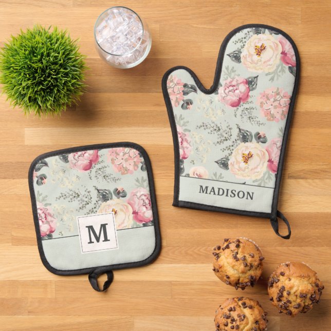 Pink Rose Garden Flower Pattern Oven Mitt & Pot Holder Set (Top Down)