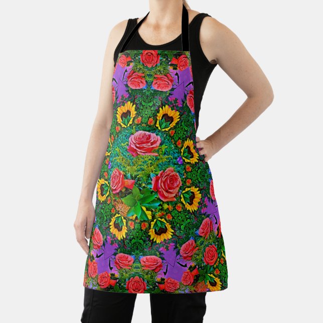 Pink Rose Rings 4 Apron (Insitu)