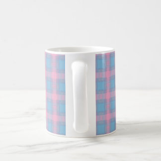 Pink sky blue check pattern mug