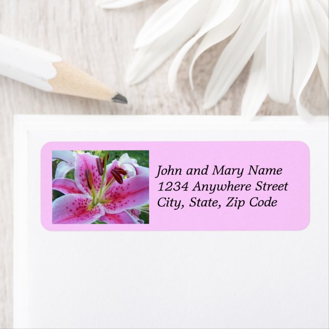 Pink Stargazer Lily Floral Adresse de retour (En situation)