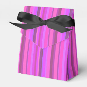 Pink vertical stripes favor box